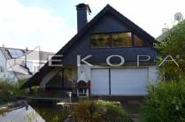 EkoPa Immobilien - Mehrgenerationshaus mit 3 Wohnungen und einem Traumgrundstück
